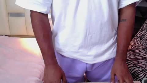 Snapshot of black_king_241 chatting on January 21, 2025, 8:32 pm black_king_241 online show from January 21, 2025, 8:32 pm