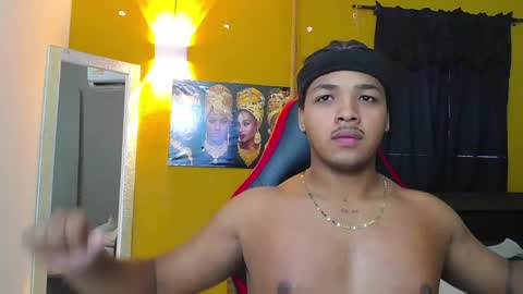 Snapshot of black_king_241 chatting on February 15, 2025, 5:39 pm black_king_241 online show from February 15, 2025, 5:39 pm