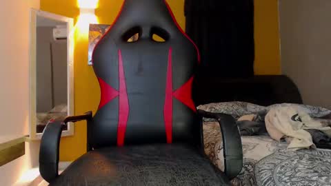 Snapshot of black_king_241 chatting on March 1, 2025, 4:15 am black_king_241 online show from March 1, 2025, 4:15 am
