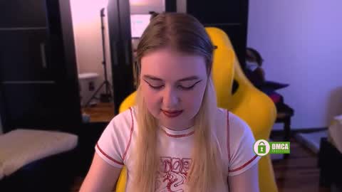 Snapshot of black_neon chatting on November 24, 2025, 9:09 am Sasha and Bella online show from November 24, 2025, 9:09 am