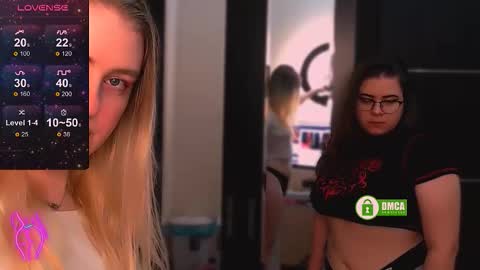 Snapshot of black_neon chatting on January 12, 2026, 10:42 am Sasha and Bella online show from January 12, 2026, 10:42 am