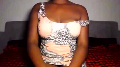 Snapshot of black_paanther chatting on June 6, 2026, 6:56 pm black_paanther online show from June 6, 2026, 6:56 pm