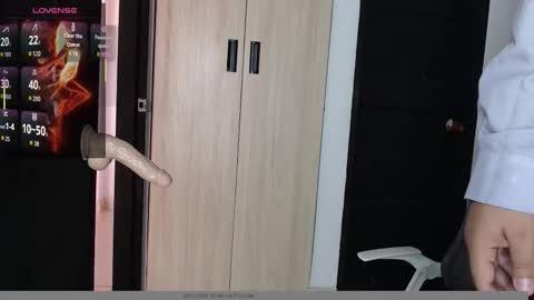 Snapshot of black_penis22 chatting on October 9, 2025, 3:54 pm black_penis22 online show from October 9, 2025, 3:54 pm