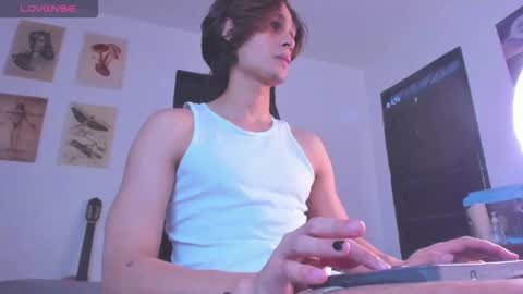 Bryan  online show from November 24, 2025, 5:18 am