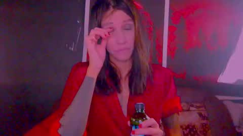 Kristin online show from October 27, 2025, 7:01 am