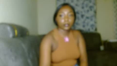 Dee online show from April 23, 2026, 9:28 pm