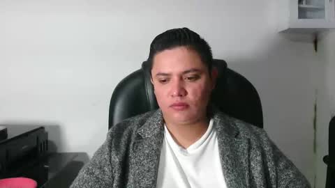blackberry_hell online show from March 4, 2025, 12:44 pm