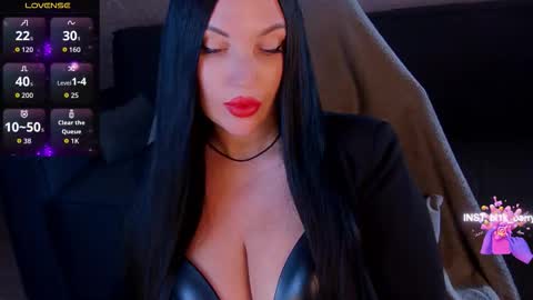 blackberry_star online show from September 18, 2025, 8:49 am