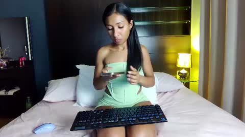 Angye online show from June 13, 2026, 1:53 pm