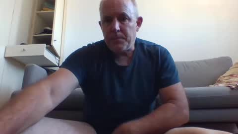 blackdog71 online show from February 22, 2025, 4:07 am