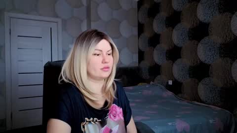 Snapshot of blackeyes11 chatting on February 5, 2025, 6:35 am blackeyes11 online show from February 5, 2025, 6:35 am