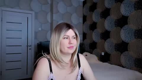 Snapshot of blackeyes11 chatting on February 22, 2025, 5:23 am blackeyes11 online show from February 22, 2025, 5:23 am