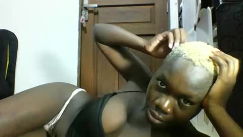 blackmarvel02 online show from December 18, 2025, 1:44 am