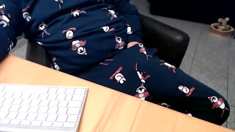 blackmusic online show from October 4, 2025, 10:19 pm