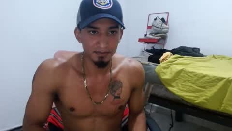 JeinsBlack online show from October 9, 2025, 2:42 am