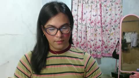 Ellez online show from February 8, 2026, 10:07 am