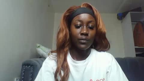 Snapshot of blackprincess25 chatting on December 2, 2025, 6:58 pm Lorraine online show from December 2, 2025, 6:58 pm