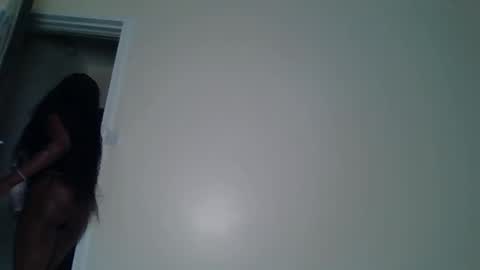 Snapshot of blackprincess25 chatting on April 22, 2026, 10:22 pm Lorraine online show from April 22, 2026, 10:22 pm