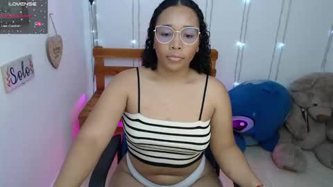 blackqueen_18 online show from December 12, 2024, 5:10 am