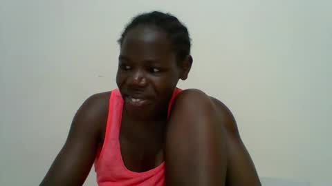 SARAH online show from April 15, 2026, 6:48 pm