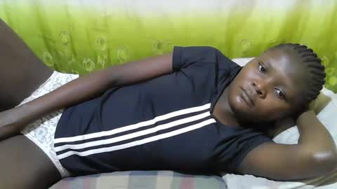 blackslim_girl2 online show from November 5, 2025, 8:14 am