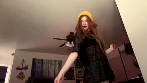 blackstarzara online show from December 24, 2024, 5:27 am