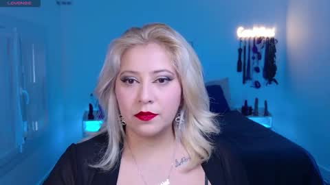 Johana S online show from November 10, 2025, 9:19 am