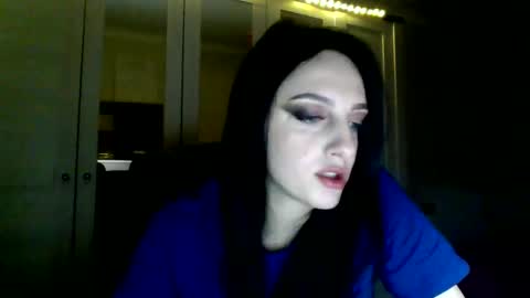 Ivy online show from January 19, 2025, 3:53 pm
