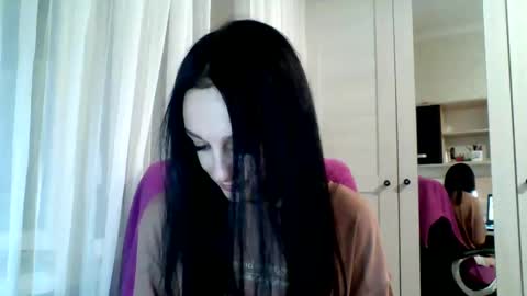 Ivy online show from February 9, 2025, 5:11 pm