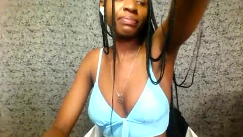 Snapshot of blacky_winndy chatting on September 15, 2025, 3:34 pm blacky_winndy online show from September 15, 2025, 3:34 pm