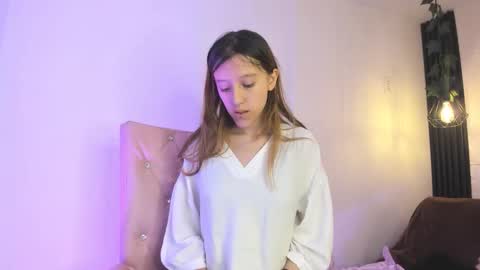 blairandbriar online show from December 1, 2025, 2:11 pm