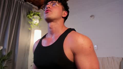 Snapshot of blake_levi chatting on January 27, 2025, 1:05 am Blake Levi Independent Model online show from January 27, 2025, 1:05 am