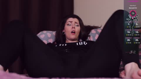 Britney online show from December 25, 2024, 7:45 pm