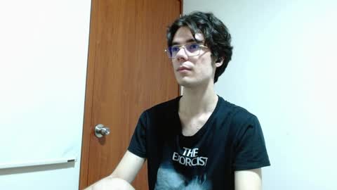 Snapshot of blakeshatter chatting on January 5, 2025, 9:14 pm blakeshatter online show from January 5, 2025, 9:14 pm