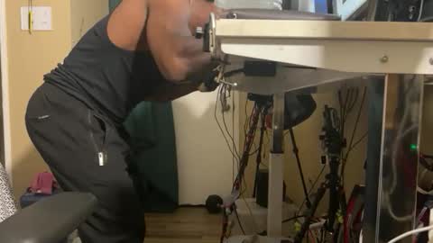 Blackjag00 online show from November 28, 2025, 5:10 am