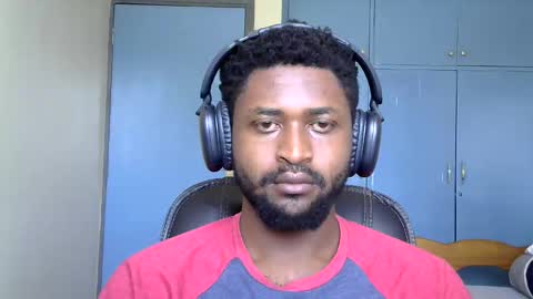 blakmoufaka online show from December 1, 2025, 6:07 am