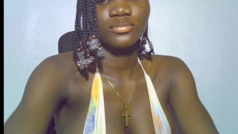 nikky00 online show from April 22, 2026, 7:55 am