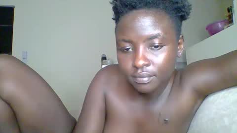 blaq_pearl online show from April 10, 2026, 12:27 am