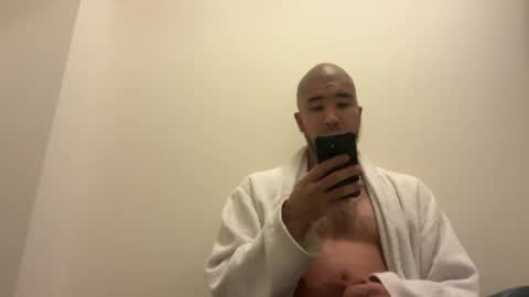 Snapshot of blasian4 chatting on November 18, 2025, 7:24 am blasian4 online show from November 18, 2025, 7:24 am