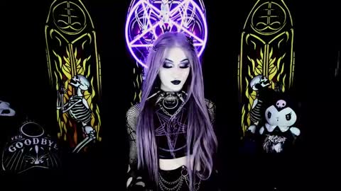   online show from February 21, 2025, 2:48 pm