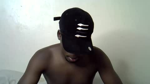 Black  brown online show from November 26, 2025, 8:26 am