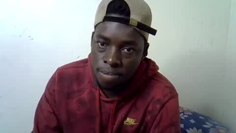 Black  brown online show from November 26, 2025, 10:33 pm