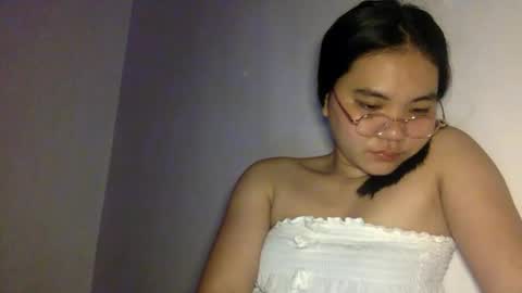blessed774346 online show from May 4, 2026, 3:19 pm