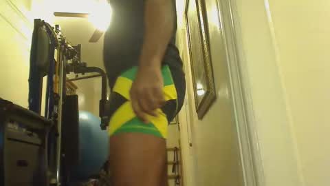 Snapshot of blkbiguncut10462 chatting on February 19, 2026, 6:04 pm blkbiguncut10462 online show from February 19, 2026, 6:04 pm