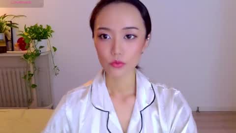 Snapshot of blon_kater chatting on July 19, 2026, 6:39 am YoYo online show from July 19, 2026, 6:39 am