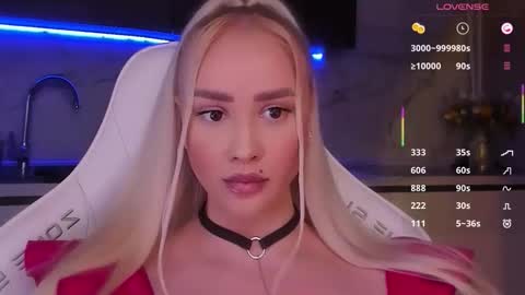 Lana online show from February 12, 2026, 2:39 am