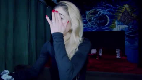 blonde4pasion online show from March 1, 2026, 4:42 pm