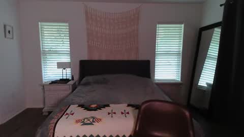 Sarah Zee online show from September 23, 2025, 5:27 pm