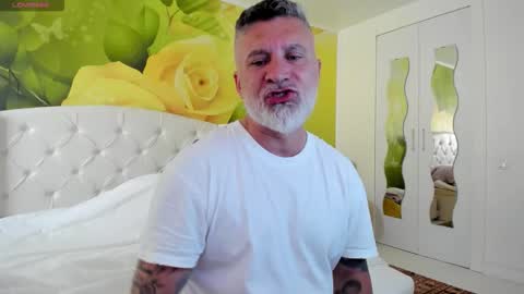 Nico online show from April 7, 2026, 3:01 pm