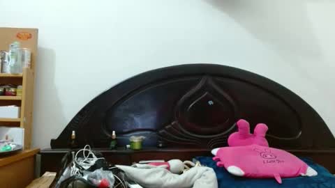 blowy079 online show from April 18, 2026, 4:33 pm